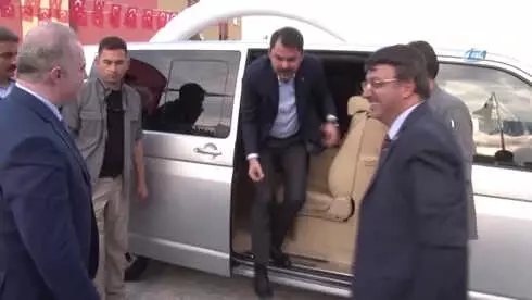 Bakan Kurum Tarihi Van Evlerinin Açılışını Gerçekleştirdi Bakan Kurum Tarihi Van Evlerinin Açılışını Gerçekleştirdi