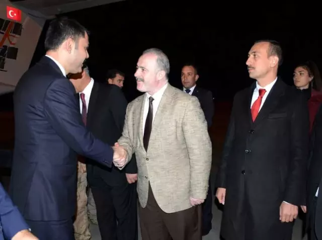 Bakan Kurum Van'da Bakan Kurum Van'da