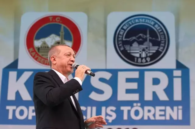 Cumhurbaşkanı Erdoğan: 'Finans Kesimleri Kasalarla İlgili Çalışmalarınıza Dikkat Edin' Cumhurbaşkanı Erdoğan: 'Finans Kesimleri Kasalarla İlgili Çalışmalarınıza Dikkat Edin'
