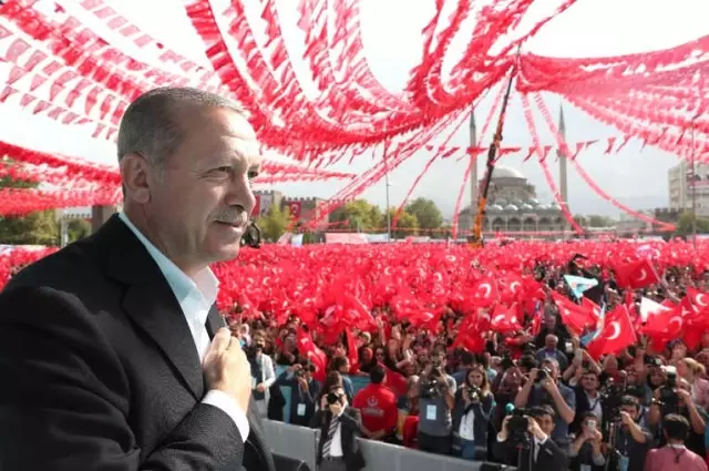 Cumhurbaşkanı Erdoğan: 'Finans Kesimleri Kasalarla İlgili Çalışmalarınıza Dikkat Edin' Cumhurbaşkanı Erdoğan: 'Finans Kesimleri Kasalarla İlgili Çalışmalarınıza Dikkat Edin'