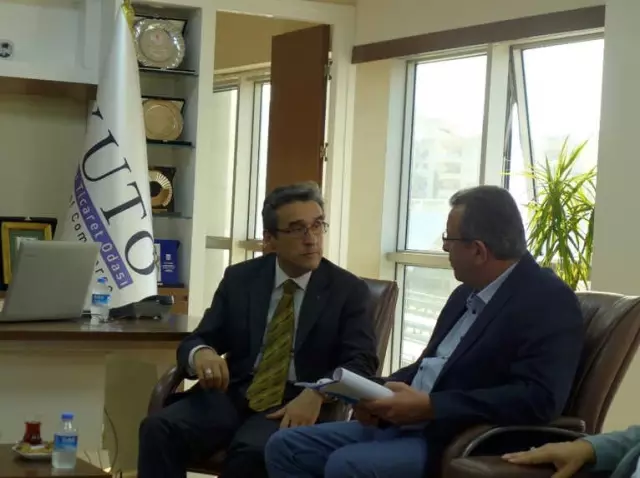 Kaymakam Yücel, Kuşadası Ticaret Odası'nı Ziyaret Etti Kaymakam Yücel, Kuşadası Ticaret Odası'nı Ziyaret Etti