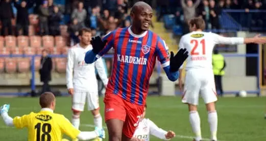 Süper Ligin Eski Futbolcusu Luton Shelton, ALS Hastalığına Yakalandı