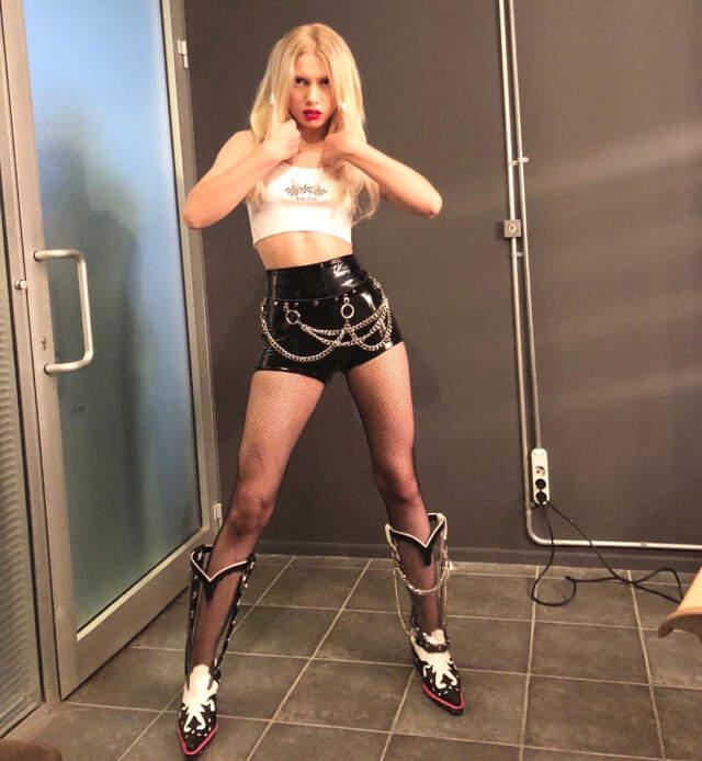 Aleyna Tilki Kadınsı Görünmek İstemediği Reklam Filmini Burcu Biricik'e Kaptırdı