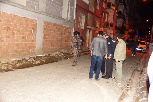 Aydın'da Gece Yarısı Operasyonu... Pompalı Tüfekli Şahıs Her Yerde Aranıyor