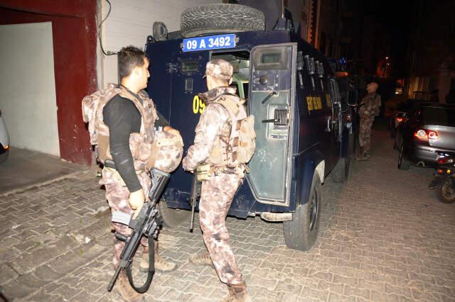 Aydın'da Gece Yarısı Operasyonu... Pompalı Tüfekli Şahıs Her Yerde Aranıyor