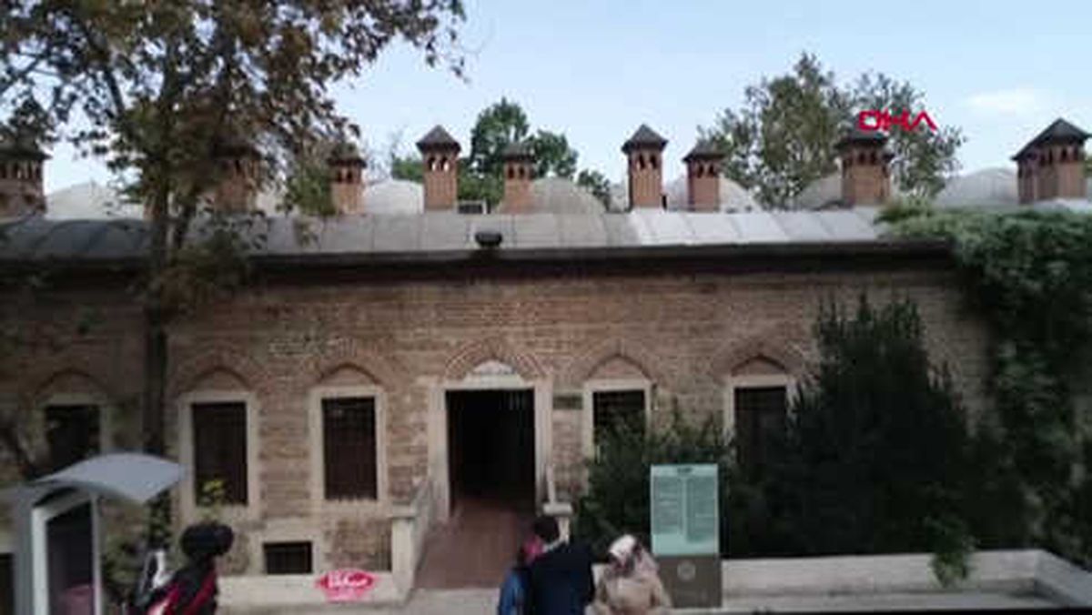 Bursa 5 Asırlık Koza Han, Zamana Meydan Okuyor