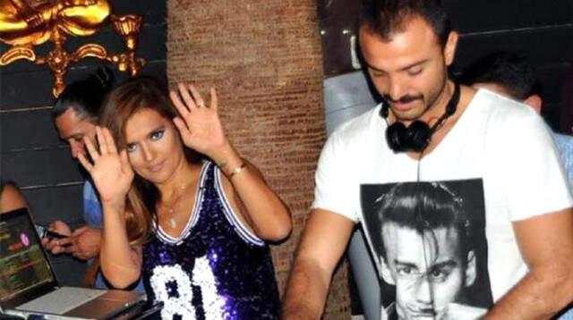 Demet Akalın'dan Boşanan Okan Kurt Kızı Hira'nın Kuaförde Saçlarını Yıkadı