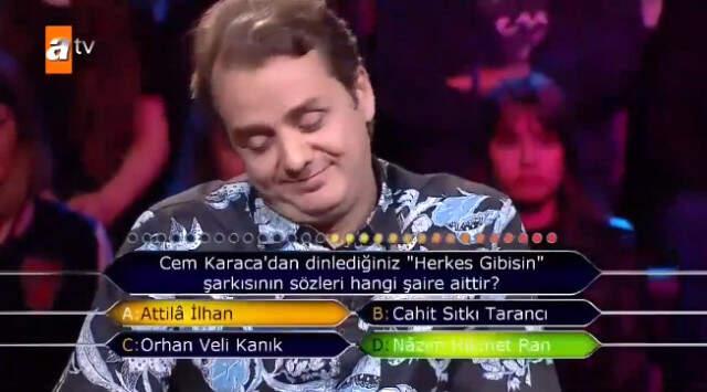 Kim Milyoner Olmak İster'de Öğretim Görevlisi Arkadaşına Soru Soran Yarışmacı Pişman Oldu