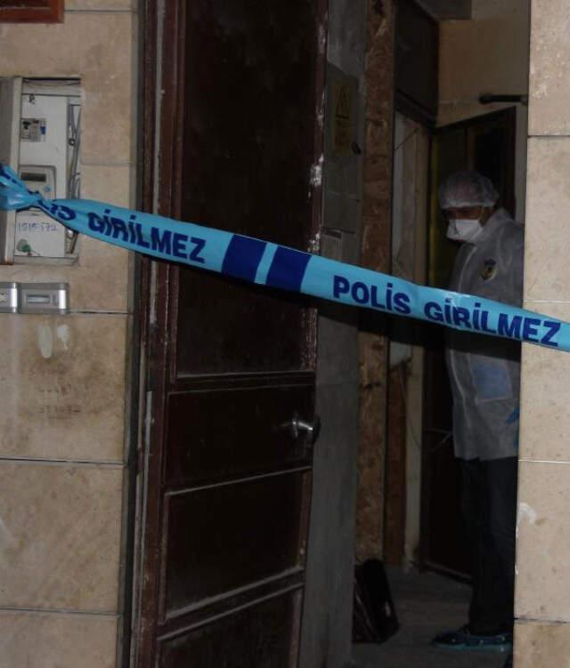 Mühürlenen Kumarhanede Başından Vurulmuş Erkek Cesedi Bulundu
