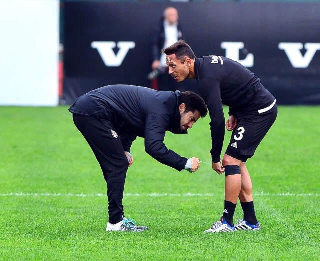 Beşiktaş'ın, U21 Takımıyla Oynadığı Maçta Sakatlanan Adriano, 3-4 Hafta Sahalardan Uzak Kalacak