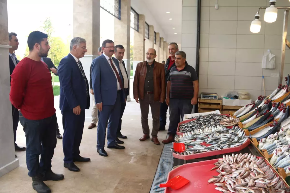 Balıkhan'ın İlk Müşterileri Özak Ve Bayram