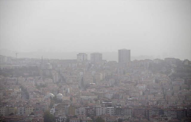 Başkentte Gökyüzünü Toz Bulutu Kapladı
