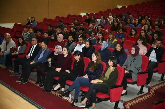 Bayburt'ta 'Sıfır Açlık' Konferansı Bayburt'ta 'Sıfır Açlık' Konferansı