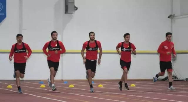 Eskişehirspor Altınordu Maçı Hazırlıklarını Sürdürüyor Eskişehirspor Altınordu Maçı Hazırlıklarını Sürdürüyor