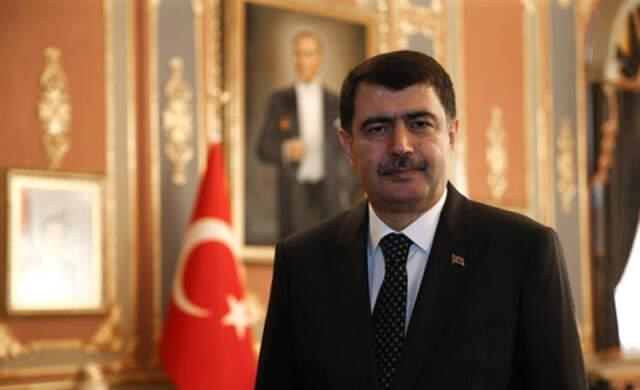 Taksicilerin Nasıl Davranması Gerektiğini Açıklayan Vali Şahin: Uymayanlar Cezalandırılacak