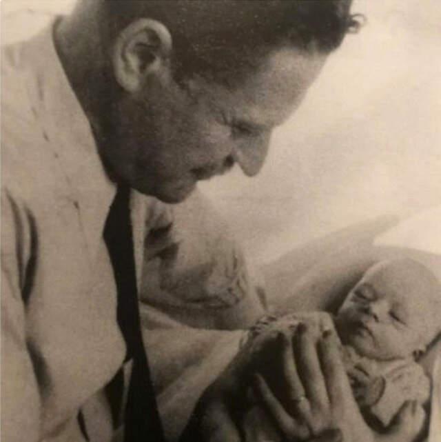 Vefat Eden Mehmet Nazım'ın Ölüm İlanındaki Amerikalı Aktör Gary Cooper'ın Fotoğrafının Sırrı Ortaya Çıktı