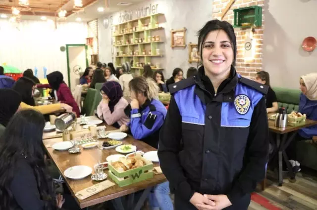 40 Öğrenci Polis Ağabey ve Ablaları ile Kayseri'yi Gezdi