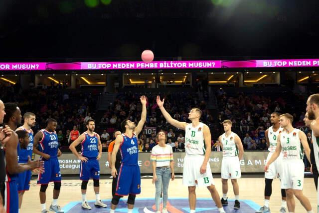 Anadolu Efes, Zalgiris Kaunas'a 93-79'luk Skorla Mağlup Oldu