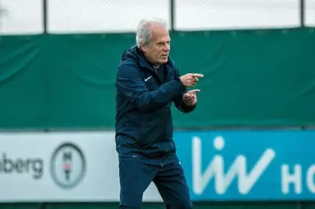 Kasımpaşa, Akhisaspor Maçı Hazıklarını Sürdürdü Kasımpaşa, Akhisaspor Maçı Hazıklarını Sürdürdü