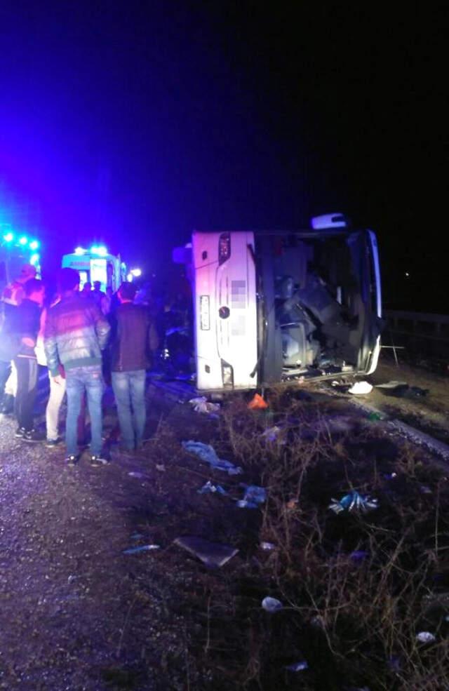 Son Dakika! Kahramanmaraş'ta Yolcu Otobüsü Devrildi: 7 Ölü, 24 Yaralı
