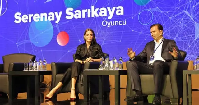 Sosyal Fayda Zirvesi'ne Konuşmacı Olarak Katılan Halit Ergenç 'Sona Doğru Yaklaşıyoruz' Dedi Sosyal Fayda Zirvesi'ne Konuşmacı Olarak Katılan Halit Ergenç 'Sona Doğru Yaklaşıyoruz' Dedi