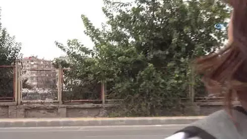 Yaralı Halde Dışarıda Kalıyor... Eski Eşine Kurşun Yağdırdıktan 1 Gün Sonra Serbest Bırakıldı Yaralı Halde Dışarıda Kalıyor... Eski Eşine Kurşun Yağdırdıktan 1 Gün Sonra Serbest Bırakıldı