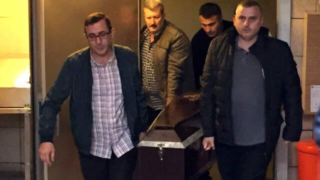 Ara Güler'in Öldüğü Haberini Ekranda Gören TRT Haber Moderatörü Fuat Kozluklu, Yıkıldı