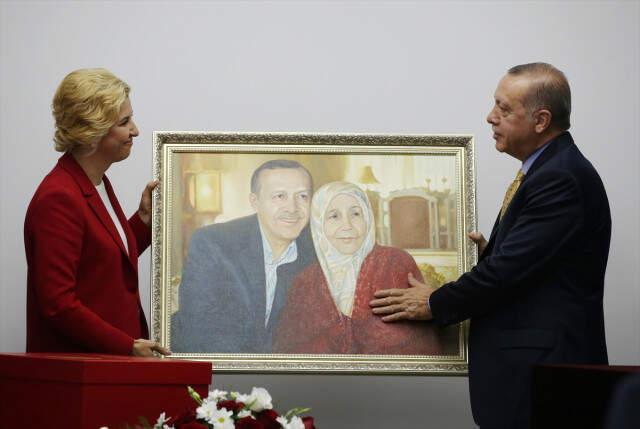 Cumhurbaşkanı Erdoğan, '16 Yıllık Hasretim Vardı' Dediği Başkent Komrat'ı Ziyaret Etti