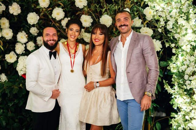 Demet Akalın, Arda-Berkay Kavgasında Devlet Büyüklerinin Araya Girmesini İstedi