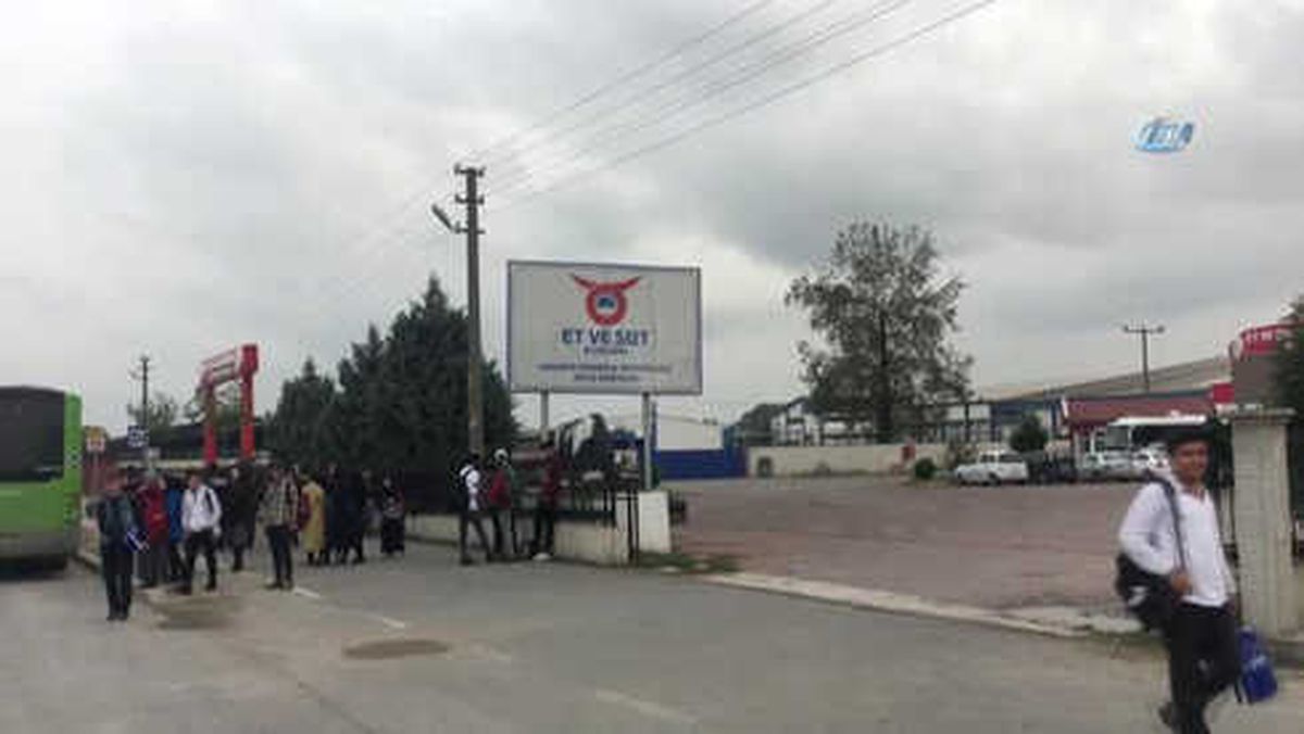 Et ve Süt Kurumu'nda Çalışan 39 Personel Yedikleri Yemekten Zehirlendi