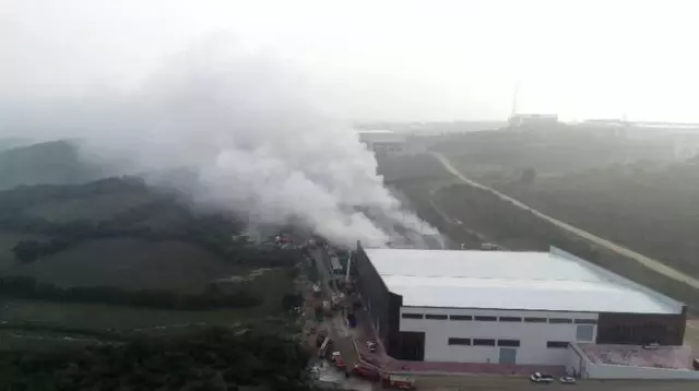Fabrika Yangının Boyutu Gün Ağırınca Ortaya Çıktı