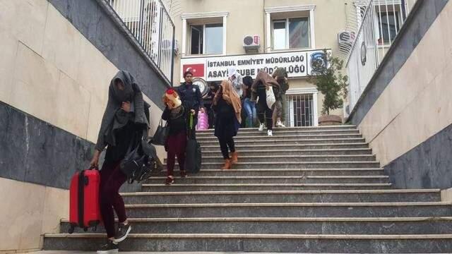 Fuhuş Çetesi Zanlısının Kazandığı Parayla Kurban Kestiği Ortaya Çıktı!