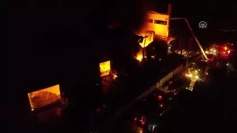 Kayapa Sanayi Bölgesi'nde Yangın (6)
