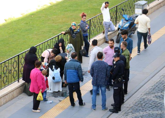 Kızı, Patronu Tarafından Tacize Uğrayan Anne Sinir Krizi Geçirdi