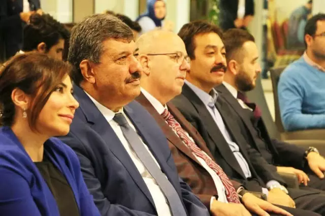 Kto Karatay'da 'Liderlik, Girişimcilik ve Finans Zirvesi' Kto Karatay'da 'Liderlik, Girişimcilik ve Finans Zirvesi'