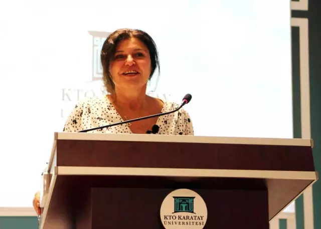 Kto Karatay'da 'Liderlik, Girişimcilik ve Finans Zirvesi' Kto Karatay'da 'Liderlik, Girişimcilik ve Finans Zirvesi'