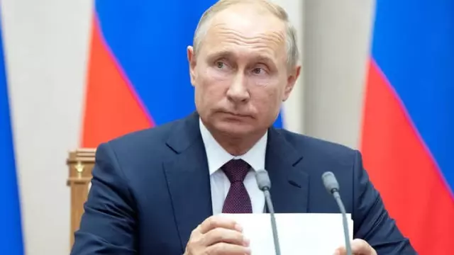 Putin: Işid Suriye'de Aralarında ABD'lilerin de Olduğu 700 Kişiyi Rehin Aldı