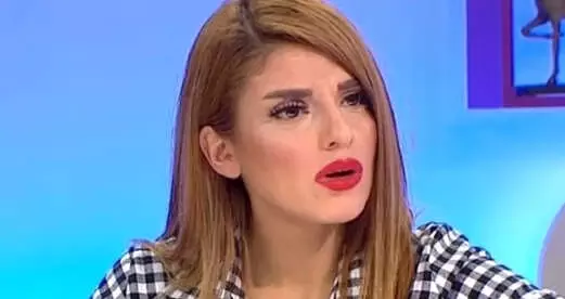 Ünlü Sunucu Bircan Bali'nin Sevgilisiyle Samimi Görüntüleri Ortaya Çıktı Ünlü Sunucu Bircan Bali'nin Sevgilisiyle Samimi Görüntüleri Ortaya Çıktı