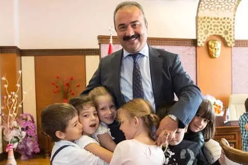Anaokulundan Rektöre Ziyarete Geldiler Anaokulundan Rektöre Ziyarete Geldiler