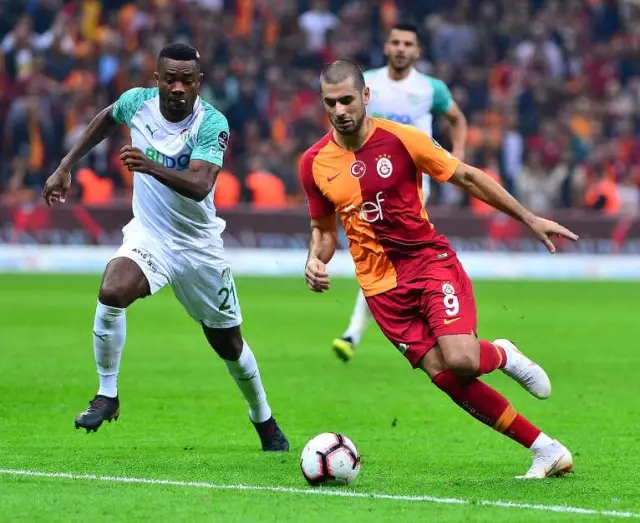 Aslan 'Sakat'a Geldi