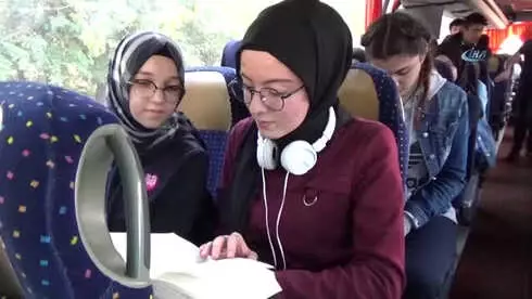 Bu Belediye Öğrencileri Okullarına Ücretsiz Taşıyor Bu Belediye Öğrencileri Okullarına Ücretsiz Taşıyor