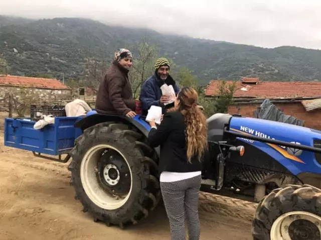 Erdek Tarım İlçe'den Çiftçilere Lokma Hayrı Erdek Tarım İlçe'den Çiftçilere Lokma Hayrı