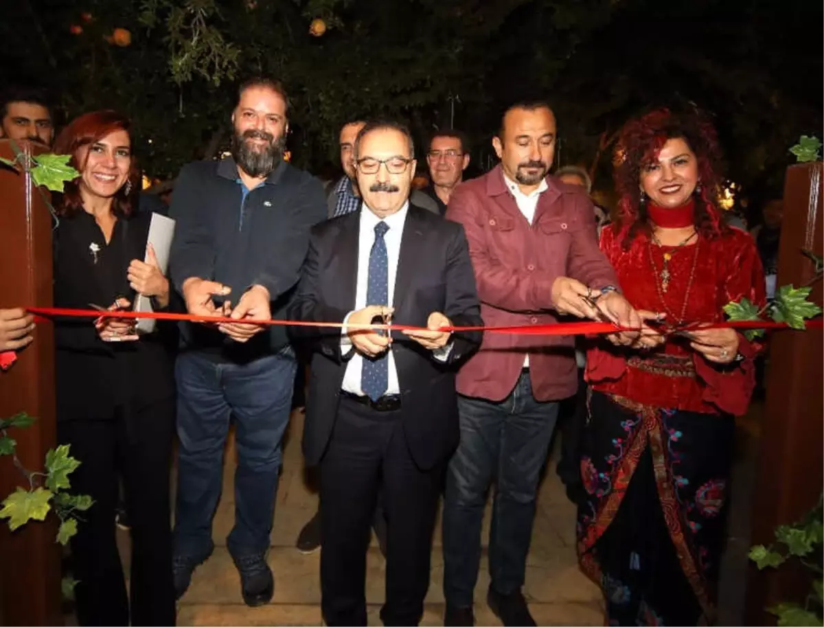 Gaün'de 8+1 Sergisi