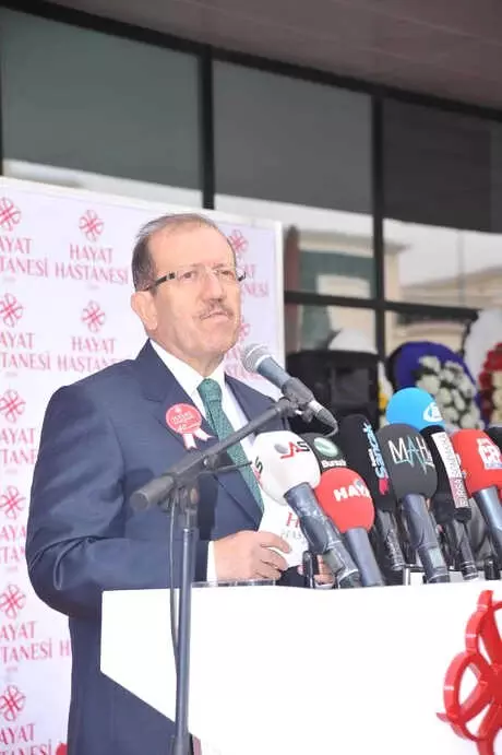 Bursa Özel Hayat Hastanesi Yeni Binasını Törenle Açtı Bursa Özel Hayat Hastanesi Yeni Binasını Törenle Açtı