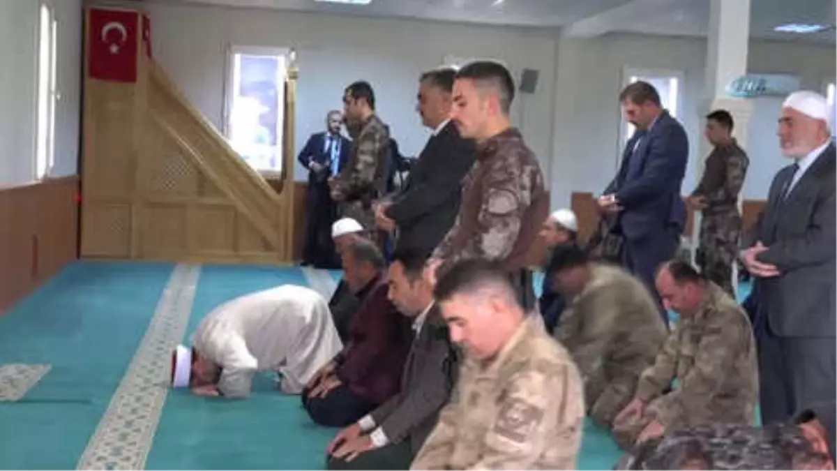 Diyanet İşleri Başkanı Erbaş: 'Biz Bir ve Beraber Oldukça İhanetlerin Sonu Gelecektir'