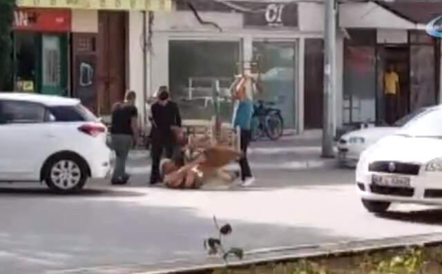Ganyan Bayi İşletmecisi, Yaraladığı Gencin Yakınlarından Meydan Dayağı Yedi