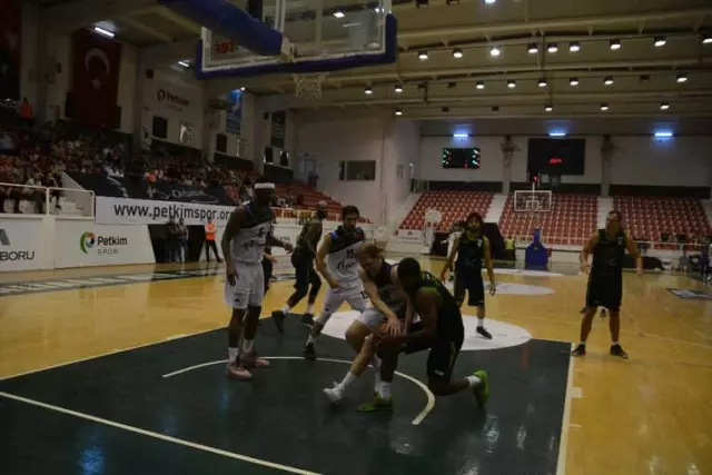 Türkiye Basketbol 1. Ligi: Petkim Spor: 71 - Manisa Büyükşehir Belediye: 78 Türkiye Basketbol 1. Ligi: Petkim Spor: 71 - Manisa Büyükşehir Belediye: 78