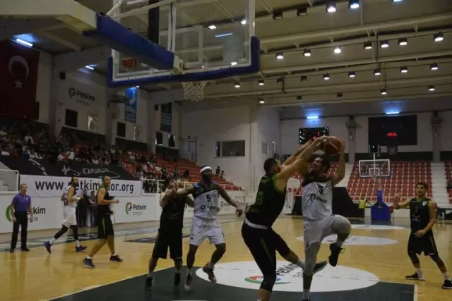 Türkiye Basketbol 1. Ligi: Petkim Spor: 71 - Manisa Büyükşehir Belediye: 78 Türkiye Basketbol 1. Ligi: Petkim Spor: 71 - Manisa Büyükşehir Belediye: 78