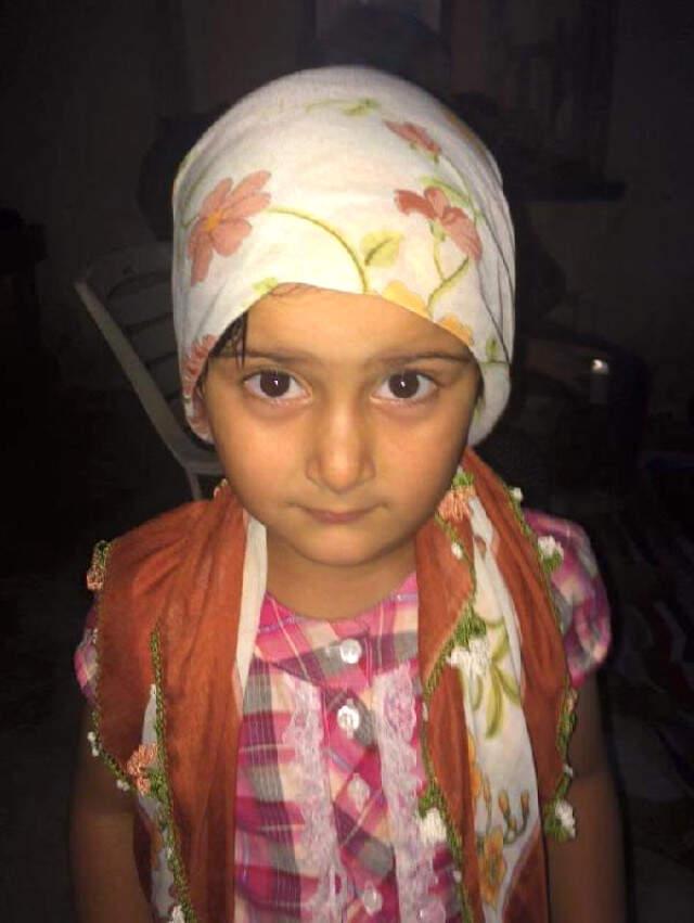 Adana'da Kan Donduran Olay! Cinnet Getiren Anne, 3 Çocuğunun Boğazını Kesti