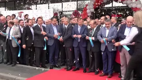 Bursa Özel Hayat Hastanesi Yeni Binasını Törenle Açtı Bursa Özel Hayat Hastanesi Yeni Binasını Törenle Açtı